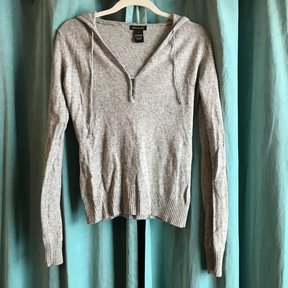 BCBG Grey sweater with hoody - Sz Small